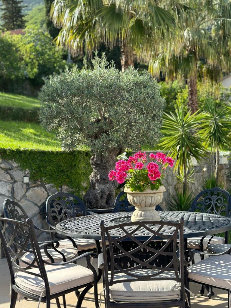 Monte Aria Panorama Suites Herceg Novi Esterno foto