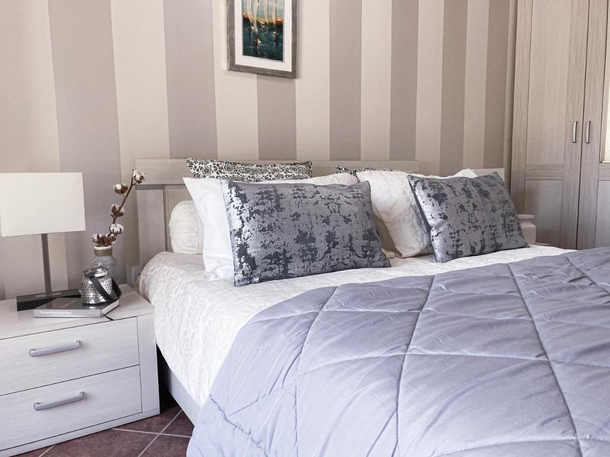 Monte Aria Panorama Suites Herceg Novi Esterno foto